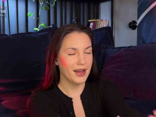 -Your-Michelle- webcam