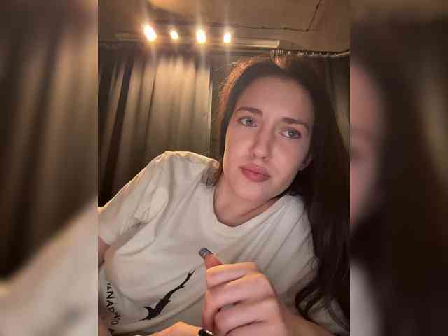 -Your-Michelle- webcam