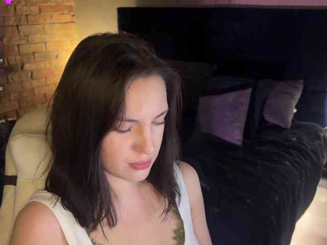 -Your-Michelle- webcam
