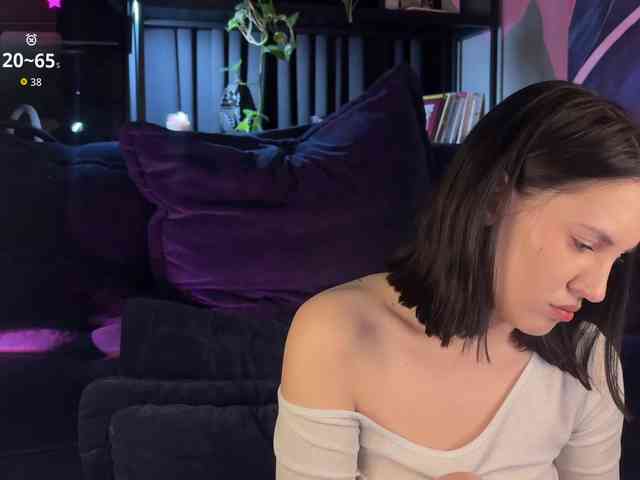-Your-Michelle- webcam