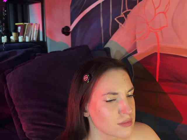 -Your-Michelle- webcam