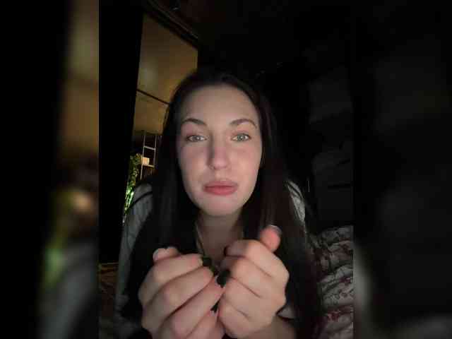 -Your-Michelle- webcam