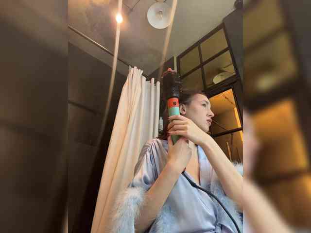 -Your-Michelle- webcam