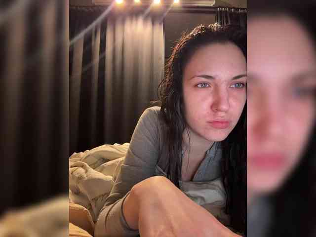 -Your-Michelle- webcam