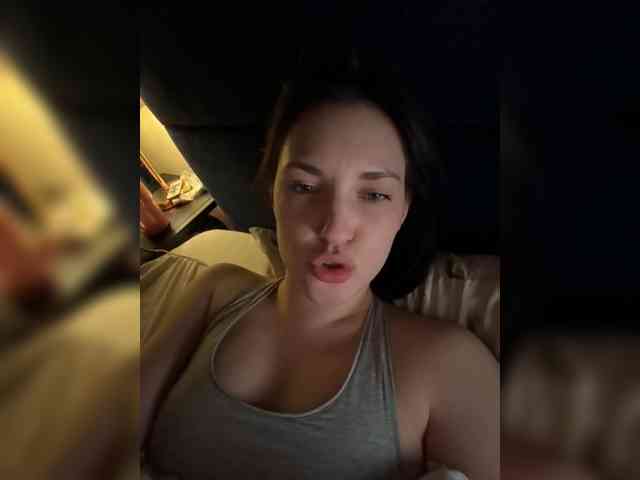 -Your-Michelle- webcam