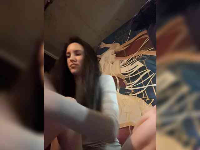 -Your-Michelle- webcam