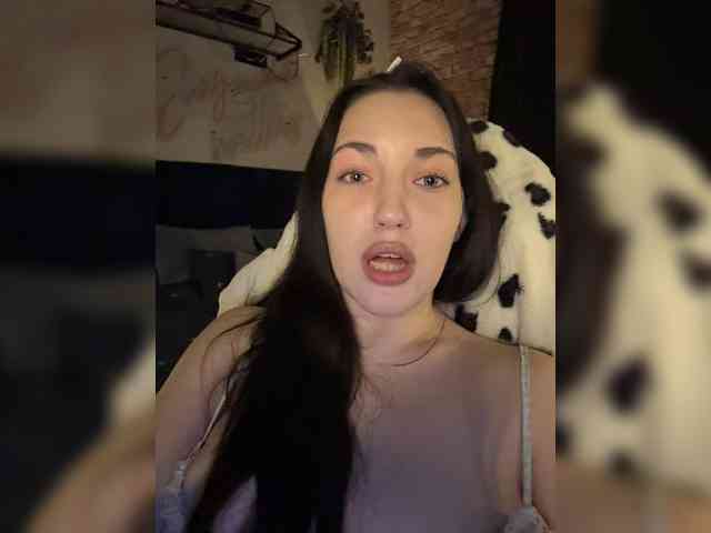 -Your-Michelle- webcam