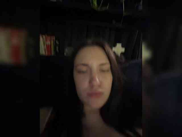 -Your-Michelle- webcam