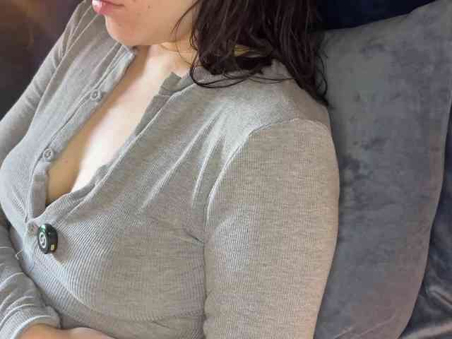 -Your-Michelle- webcam