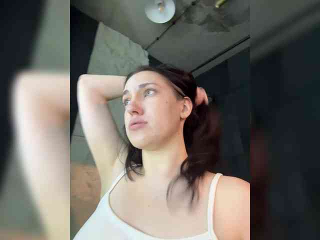 -Your-Michelle- webcam