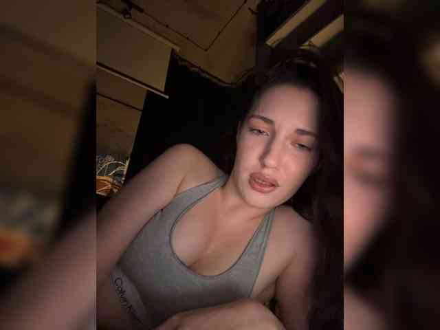-Your-Michelle- webcam