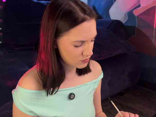 -Your-Michelle- webcam