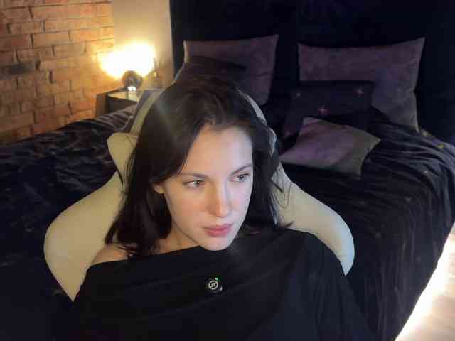 -Your-Michelle- webcam