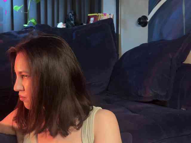 -Your-Michelle- webcam