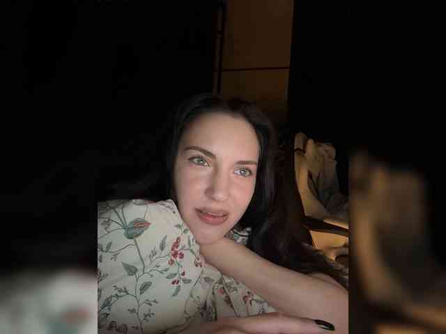 -Your-Michelle- webcam