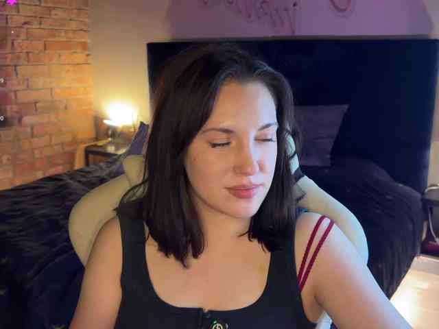 -Your-Michelle- webcam