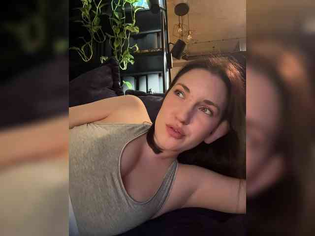 -Your-Michelle- webcam