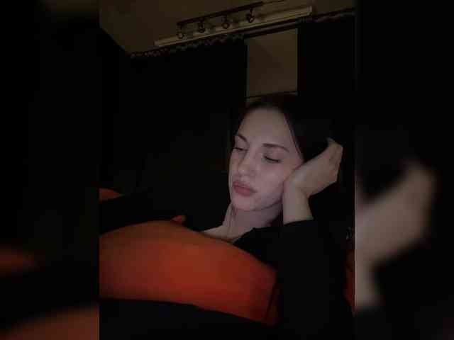 -Your-Michelle- webcam