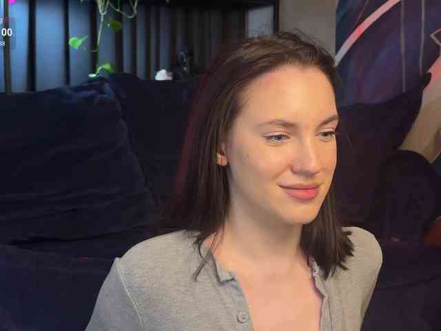 -Your-Michelle- webcam