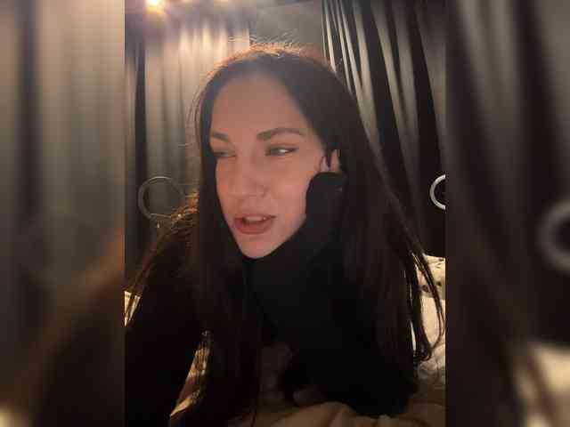 -Your-Michelle- webcam