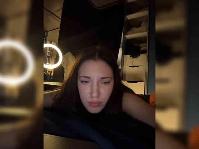 -Your-Michelle- webcam