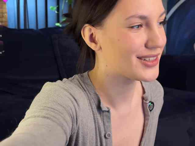 -Your-Michelle- webcam
