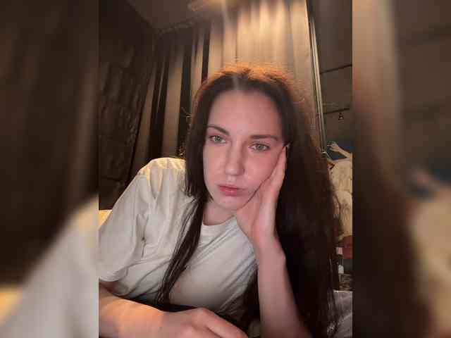 -Your-Michelle- webcam