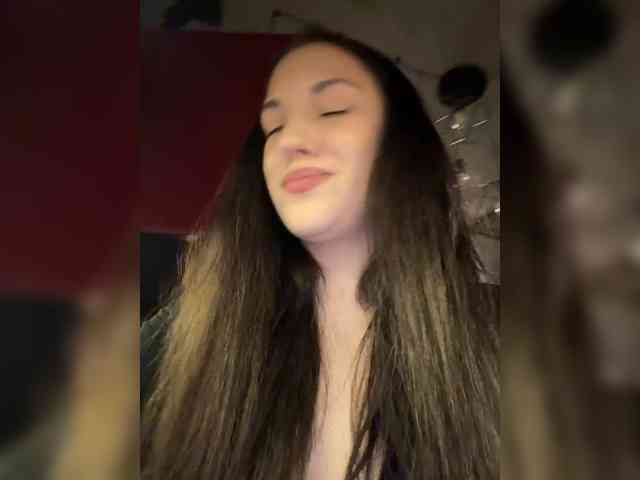 -Your-Michelle- webcam