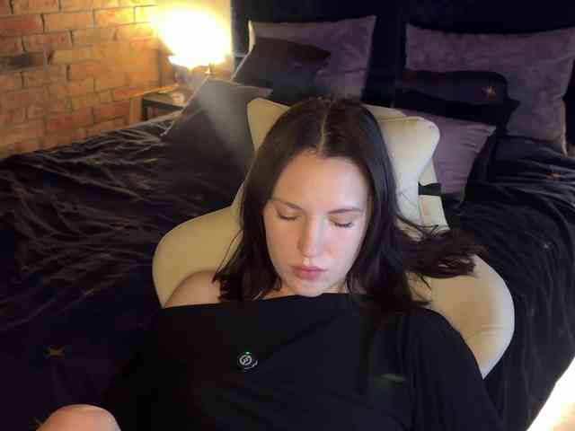 -Your-Michelle- webcam