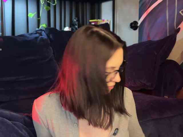 -Your-Michelle- webcam