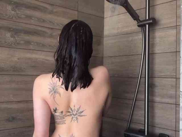 -Your-Michelle- webcam