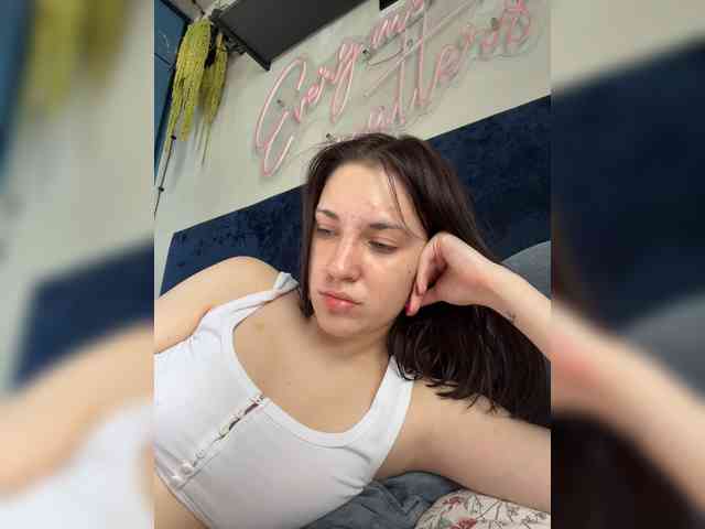 -Your-Michelle- webcam