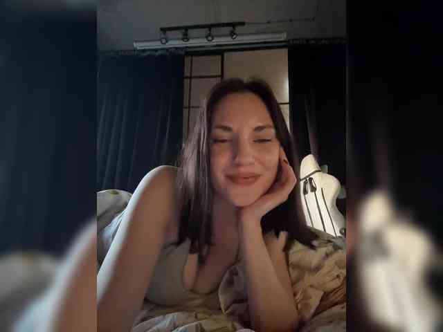 -Your-Michelle- webcam
