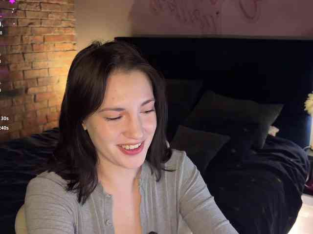 -Your-Michelle- webcam