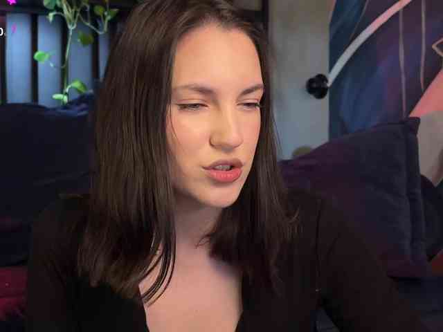 -Your-Michelle- webcam