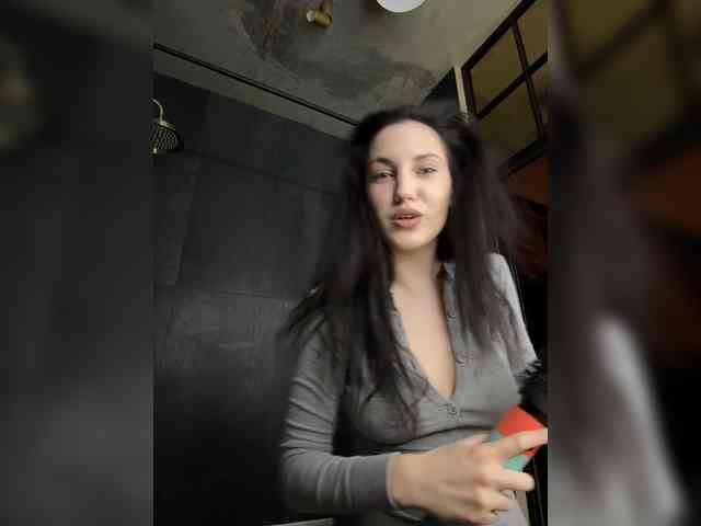 -Your-Michelle- webcam