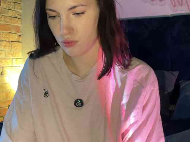 -Your-Michelle- webcam