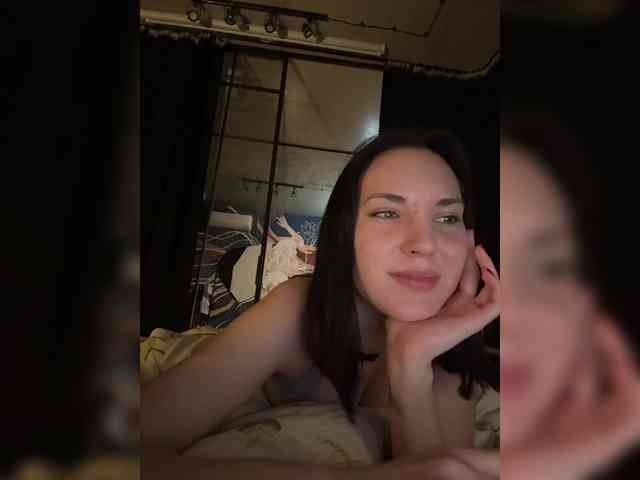 -Your-Michelle- webcam