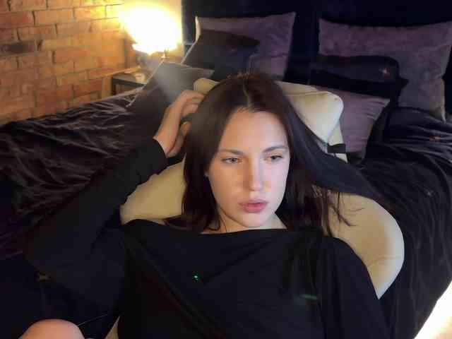 -Your-Michelle- webcam