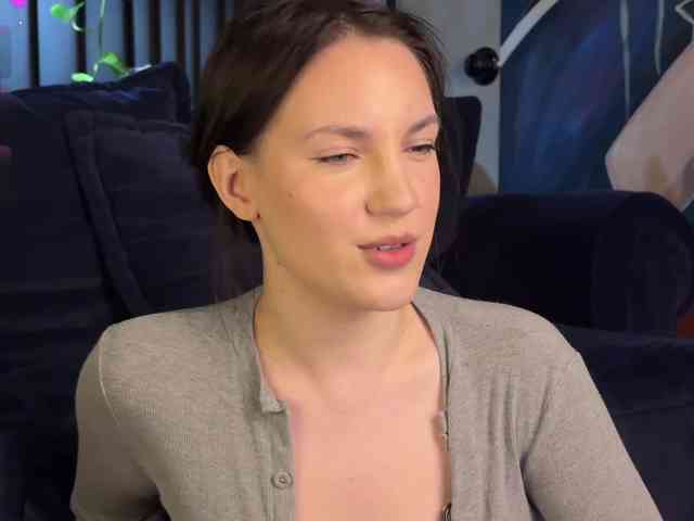 -Your-Michelle- webcam