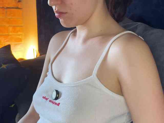 -Your-Michelle- webcam