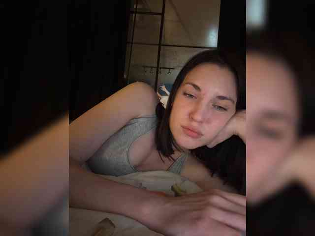 -Your-Michelle- webcam