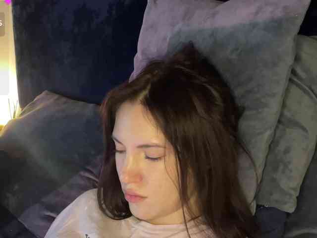 -Your-Michelle- webcam