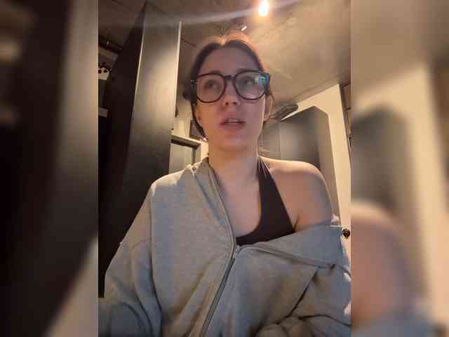 -Your-Michelle- webcam