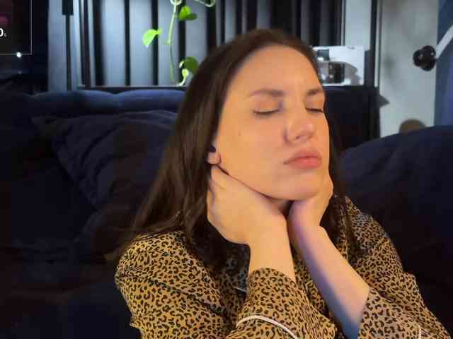 -Your-Michelle- webcam