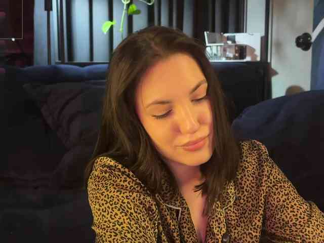 -Your-Michelle- webcam