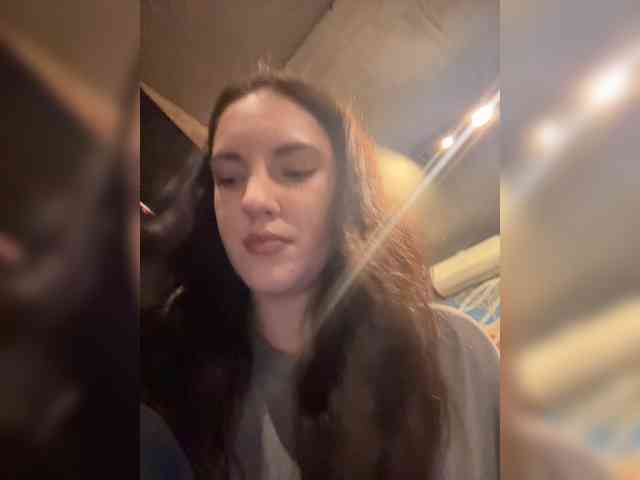 -Your-Michelle- webcam