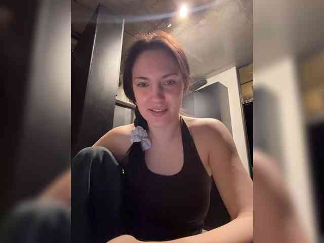 -Your-Michelle- webcam