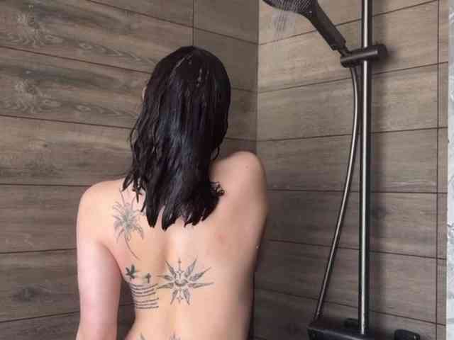 -Your-Michelle- webcam