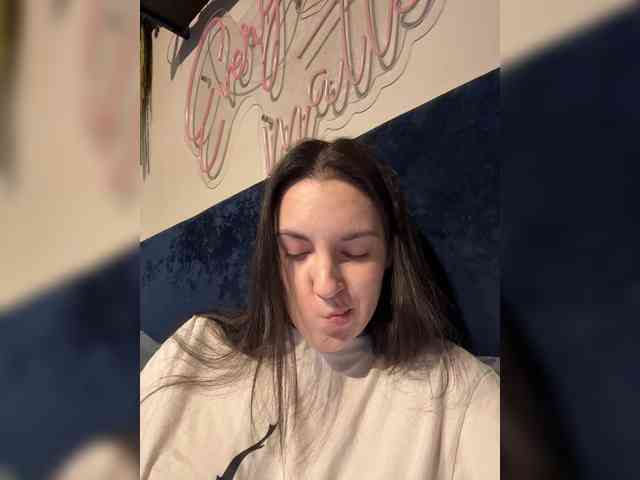 -Your-Michelle- webcam